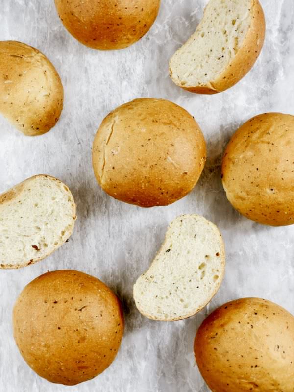 森林小徑健行店享受美食